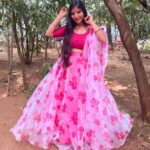 Indravathi Chauhan Instagram – Pink is love 💕….
Outfit: @anuhyashetty_designer_studio , Styling: @prathyusha_fashion_house_ 
Earings: @jewelleryatwholesale