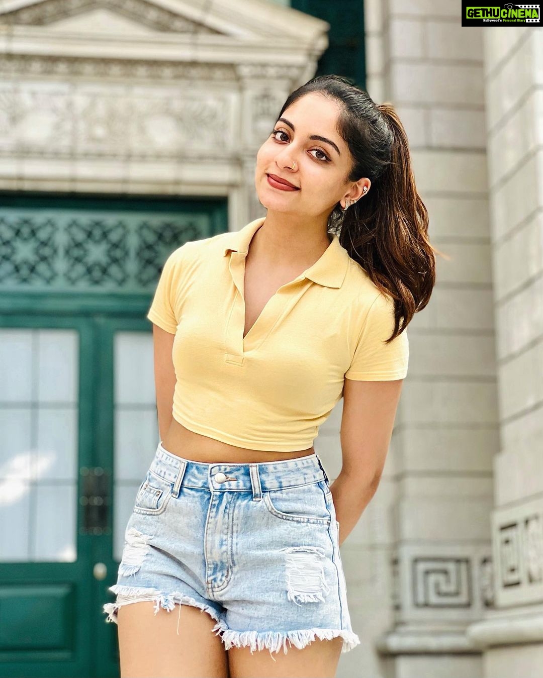 Ishaani Krishna Instagram - 💛 PC : @hansubeeeey Universal Studios Singapore