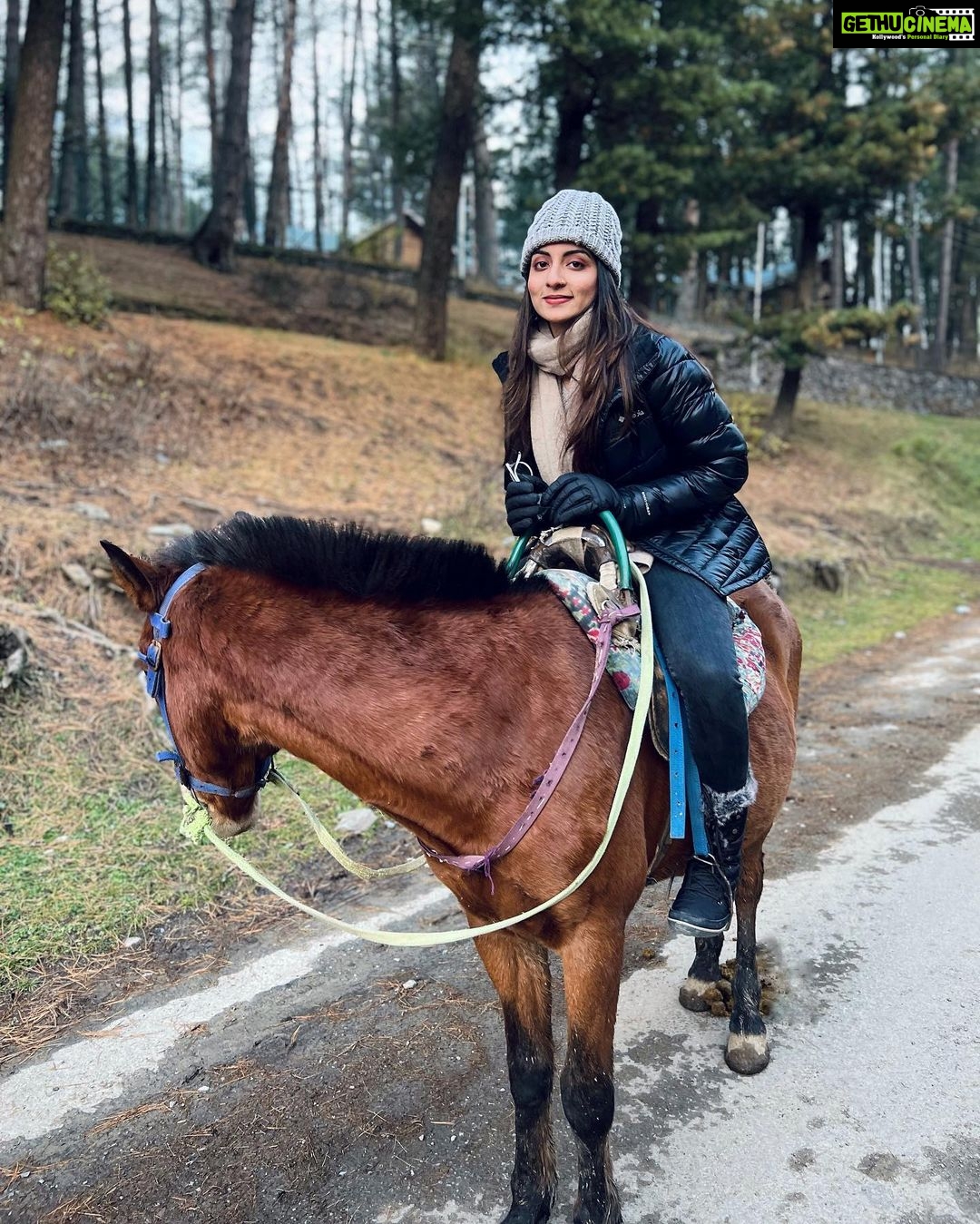 Ishaani Krishna Instagram - ππ€ PC : Manzoor Bhai π«Άπ» Pahalgam