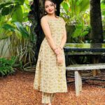 Ishaani Krishna Instagram - 💚 Kurti from - @ethnic.weaves PC - @arjunnair05