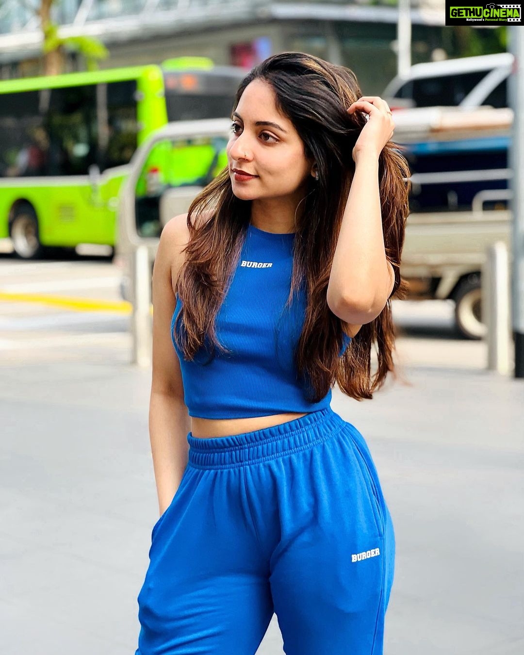Ishaani Krishna Instagram - 💙 Singapore 新加坡