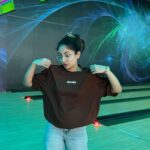 Ishaani Krishna Instagram – Tough gamer @arjunnair05 👊🏻

#reels #trend #trending #thegirls #bones #bowling #ishaanikrishna