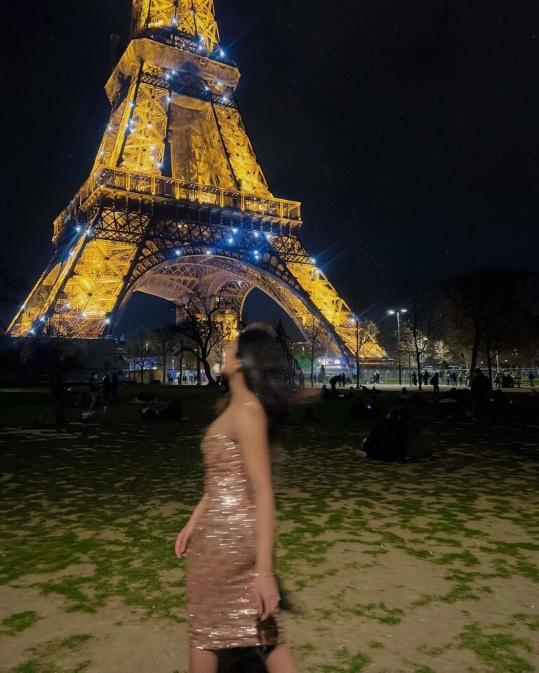 Ishaani Krishna Instagram - ✨ PC : @ahaana_krishna Eiffel Tower, Paris, France
