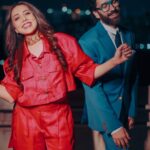 Jankee Parekh Instagram – 𝒲ℯ 𝒸𝓁ℯ𝒶𝓃 𝓊𝓅 𝓌ℯ𝓁𝓁.. after the diapers, dishes, groceries et al… 

📷 @horilhumad 
👗 @amritasaluja01