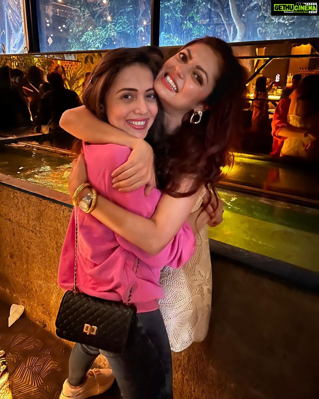 Jankee Parekh Instagram - My Dearest D, You have come such a long way from the time I have known you. May you continue to shine in every role you play both onscreen & offscreen .. Love you @dhamidrashti β€οΈ Also, she is playing a Badass Cop in her newest series #Duranga streaming on @zee5. Watch it Now π