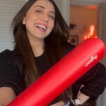 Jankee Parekh Instagram - Can’t contain my excitement for an afternoon coffee date with my girlfriends, while Jr.Mehta takes a nap - I get ready literally in 5 minutes with my absolute favourite ‘Dyson Corrale’. Portable, quick & cord free styling that too with half heat damage. @dyson_india #DysonCorrale #DysonIndia #DysonHair