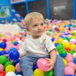 Jankee Parekh Instagram – Morning World, 

I hope your Sunday is as bright and colourful and vibrant as these balls in my pit 😍

Have a Sufilicous Funday peeps❣️