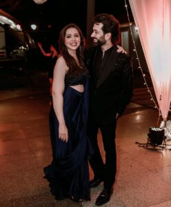 Jankee Parekh Instagram - The sunscreen to my sunburnt heart 💙

.
.
.

Style @stylingbyvictor x @sohail__mughal___ 
Suit: @grosons_official * @triptigoy