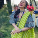 Jankee Parekh Instagram - One part of me still can’t believe that I got to play dress up whilst Sufi took a nap! Yaaaaay 😍 Nine yards @chidiyaaonline Top @shivanishirali Accessories @creyons_