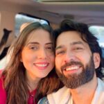 Jankee Parekh Instagram - Another year around the sun bound by holy matrimony & all encompassing love ❤️