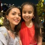 Jankee Parekh Instagram - My Dearest Ayrra, I know you are going to be all great things when you grow up but my only wish for you on this milestone year is that I hope your kindness, compassion and love for people only keeps growing with each passing year & may you never lose that twinkle in your eyes ⭐️ You are our shining star 💫 Always believe in the beauty of your dreams and follow your heart. Maami, Maama & Sufi have got your back, forever! Love you so much my little girl😍 #happy10thbirthday
