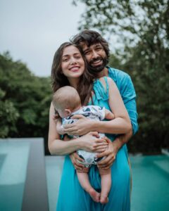 Jankee Parekh Instagram - Songs for Sufi || Jaane Kyu feat. Daddy @nakuulmehta . . Happy Friendship Day to the apple of our eyes & our newest and youngest best friend for life 🌸 @babysufim We just can’t get enough of you pumpkin❣️ #happyfriendshipday #songsforsufi #singingmama #singingdada #parenthood #cantgetenough #bestfriendsforever #ourbabyboyisgrowingup #SufiandMaa