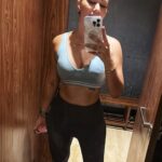 Jasleen Matharu Instagram - 🏋️‍♀️💪🤸‍♀️