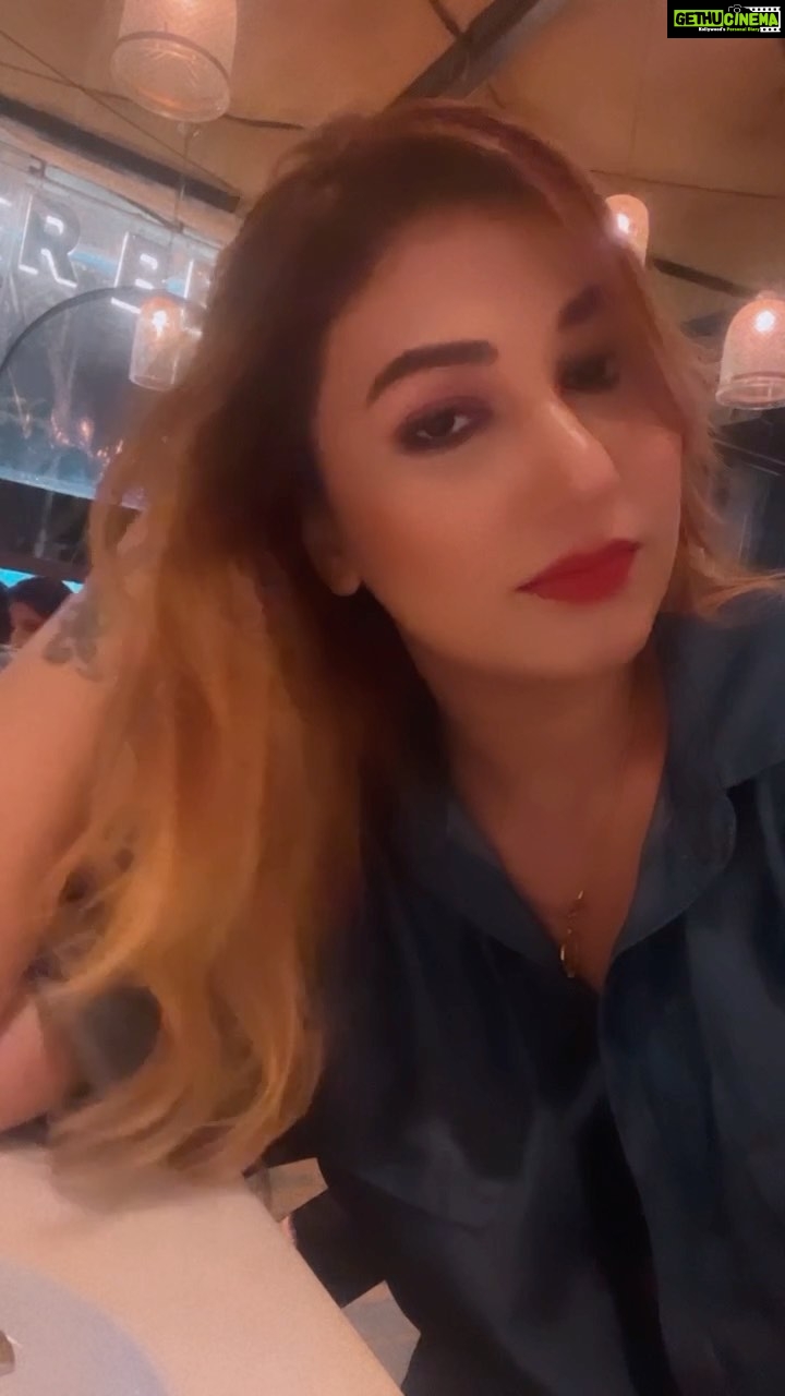 Jasleen Matharu Instagram - Shayad ab woh is duniya mein nahi hai ??🤔🤔