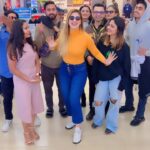 Jasleen Matharu Instagram - Airport-Party 🎉 with my team ❤️ Happy New Year InstaFam ❤️😘 Kazi Nazrul Islam Airport