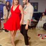 Jasleen Matharu Instagram - Don't touch me Soneyaa 😍😝 @ankitkhera_official 🤫 #bollywood #bollywoodsongs #bipasabasu #yrf #hotdance #couple #romanticcouple #shahrukhkhan Mumbai, Maharashtra