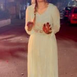 Jasleen Matharu Instagram - Meine bahut logo ko gaaliyan di hai 😍 Bahut acha feel hora hai ab ✨🪔 Mumbai, Maharashtra