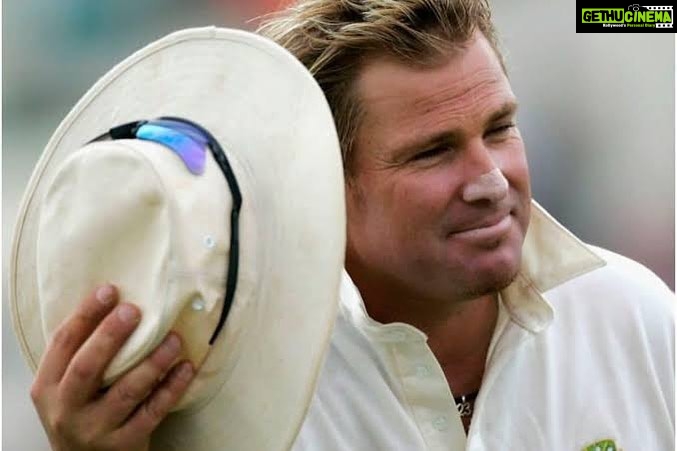 Jasleen Royal Instagram - RIP my hero 💔 The reason I always chose bowling over batting whenever I could. Spent my afternoons trying to mirror his iconic bowling action. What a legend #Rip #Warney #ShaneWarne