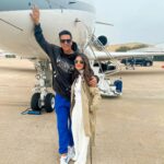 Jasleen Royal Instagram - Orlando! We have arrived! 🕺🎸 #worldtour 🇺🇸