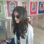 Jasleen Royal Instagram – Stuck in my head wherever I go 😃✈️
#NiJana #Reels #Reelsinstagram
#Transitionreels

 @yrf @sagamusic @sumeetsinghm
 @unisysinfosolutions
