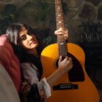 Jasleen Royal Instagram - Strings attached 🙃 #RL #ComingSoon 📷 @federicadelconsole @dcatalent @sonymusicindia