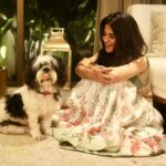 Jasleen Royal Instagram - The most lit time of the year is on its way! 🪔🫶 Prepping up my space with Jaipur Rugs! #HandmadeRugs #RugUtsav #KnotSoOrdinary #ConsciousArt #JaipurRugs