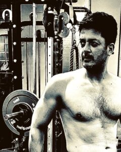 Jisshu Sengupta Instagram - #shubhobijoya 
#dashami evening...
