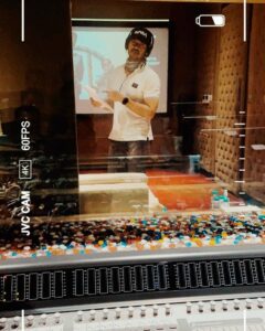 Jisshu Sengupta Instagram - #dubbing starts... 
#durgavati
