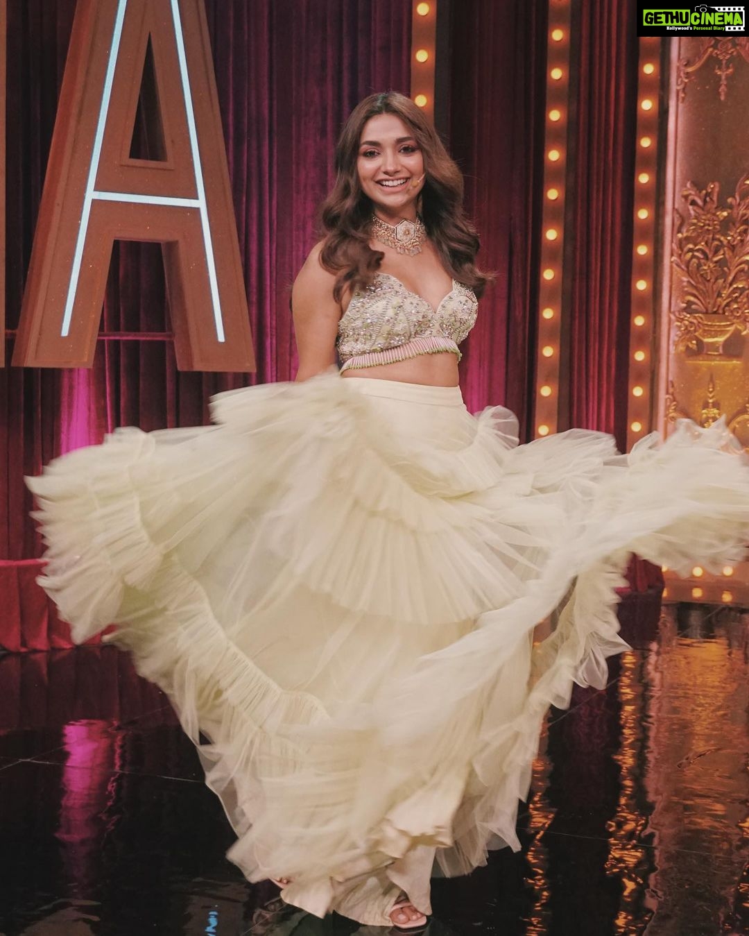 Jiya Shankar - 49.7K Likes - Most Liked Instagram Photos