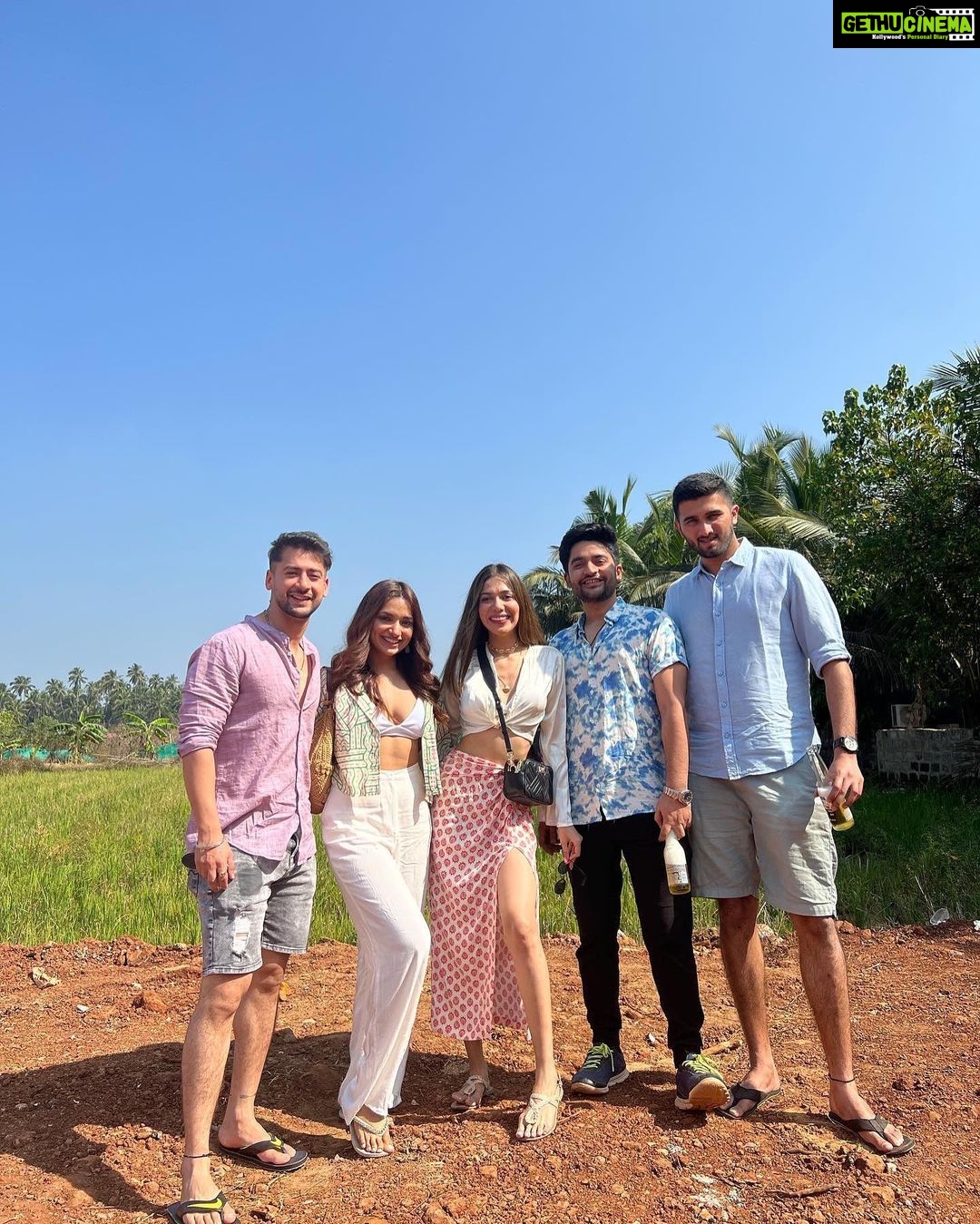 Jiya Shankar - 54.1K Likes - Most Liked Instagram Photos