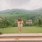 Jiya Shankar Instagram - Such a beautiful and peaceful place ! A must visit ! After everything we’ve all been through and still going through we need a day to restore our hopes, dreams and faith 💜 @dellaadventureandresorts @della_by_jimmymistry #travel #hotellife #travelrealindia Della Adventure & Resorts