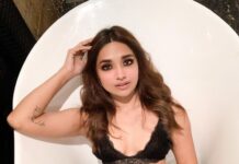 Jiya Shankar Instagram - ♠️