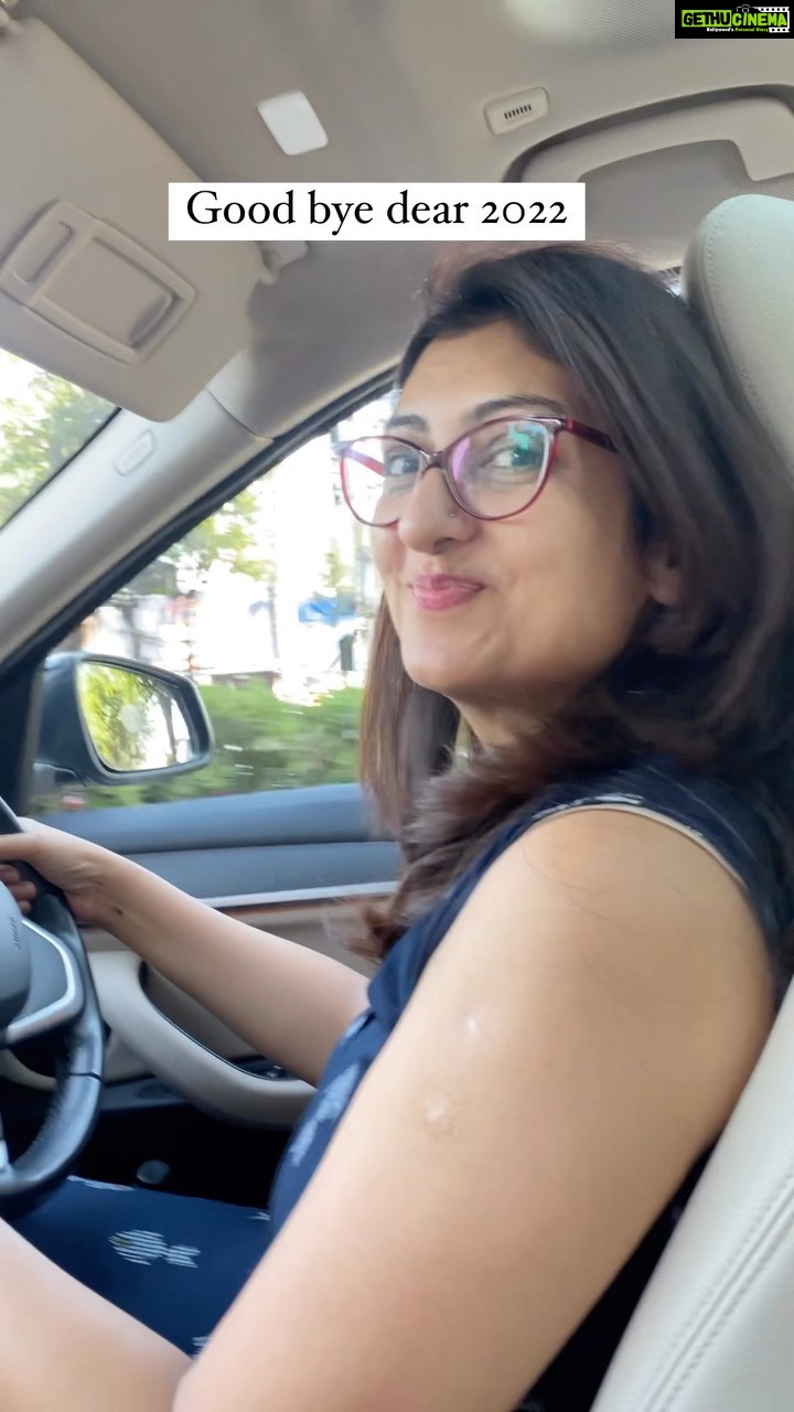 Juhi Parmar Instagram - Goodbye to a year full of beautiful memories and here’s welcoming a year hopefully with a lot more of fun times, memories and happiness! #welcome2023 #goodbye2022 #newyear #happynewyear #happynewyear2023 #reel #reels #reelsinstagram