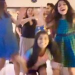 Juhi Parmar Instagram – Ending the year with more dance, more memories, more togetherness as we countdown to 2023! #5daystogo #countdownbegins #countdown #happymemories #happytimes #reels #reel #reelsinstagram