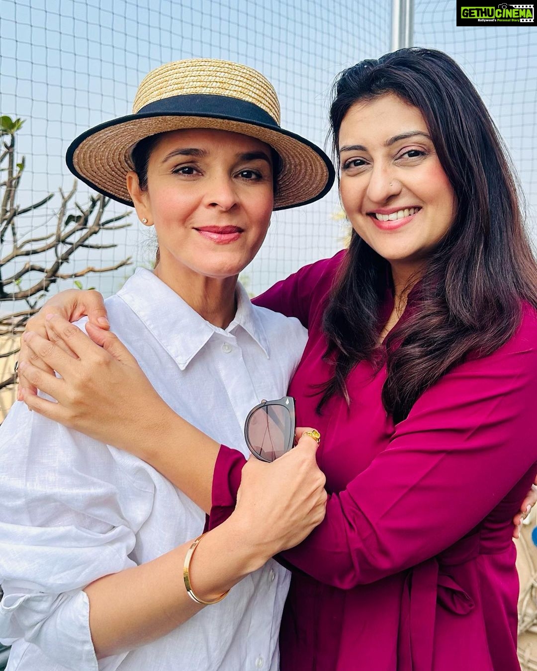 Juhi Parmar Instagram - All angels don’t have wings.. You are one such angel my Rags💖 We may have met after 9 long years because we live in different countries but when we met it didn’t feel so at all. Same bond , same love, same energy. You are simply love ❤️ I am grateful to God to have sent you in my life. I definitely did some good deeds that I get to call you my friend. They don’t make angels like you anymore. Love love love you 💖 Already waiting to see you again.. Hopefully soon.. 🌸💖🧿❤️ #friendship #friendshipgoals #friendsforever #blessed #🧿