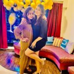 Juhi Parmar Instagram – Birthdays are special and my clan makes it even more soecial..The ones who are with me throughout the year and the ones without whom celebrations would be incomplete. All of you, your happiness and excitement to celebrate made this birthday all the more special!
#forever #birthday #latepost #birthdaycelebration #friendsforever #happy #celebration
