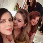 Juhi Parmar Instagram – Birthdays are special and my clan makes it even more soecial..The ones who are with me throughout the year and the ones without whom celebrations would be incomplete. All of you, your happiness and excitement to celebrate made this birthday all the more special!
#forever #birthday #latepost #birthdaycelebration #friendsforever #happy #celebration