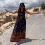 Juhi Parmar Instagram - Turn your set back into your come back! Be so strong that your battle inspires others to fight theirs! The kind of motto I love to follow.... #ificanyoucan #fighter #believer #nevergiveup #inspire #keepgoing #reels #reel #reels #reelsinstagram