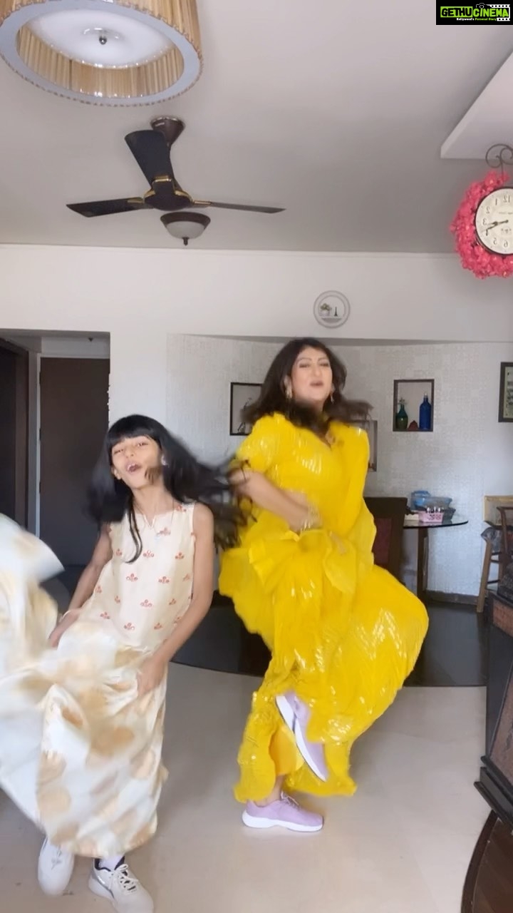 Juhi Parmar Instagram - The time of colours, of traditional outfits, of dance and so much more….Sammy and I are giving this navratri a little twist with keeping our comfort in check, sneakers and garba, that’s quite a combination! Enjoy the festive season coming up and dance away!!! #navratriinsneakers #navratrionreels #sneakersonreels #navratridance #dholitaro #garba #feelitreelit #feelkaroreelkaro 👗: @themodishwomaniya_by_shiromani