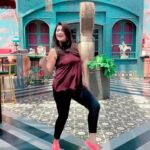 Juhi Parmar Instagram – Chaliya 💃🏼 #WeekendDance
#bollywood #bollywooddance #reels #reel #reelsinstagram #reelsvideo #reelitfeelit 
Location : @bohobarandkitchen