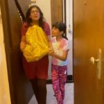 Juhi Parmar Instagram - Welcoming Bappa home with lots and lots of love ❤️ #GanpatiBappaMorya #ganeshachturthi #Ganpati #Ganesha #Bappa #welcome