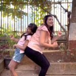 Juhi Parmar Instagram - The magic of hugs and kisses!!! Truly meri Ginni your jaadu ki jhapi is magical 😇 #motherdaughter #forever #foreverlove #♾ #mom #momlife #happy #love #loveyou