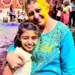 Juhi Parmar Instagram – Holi spent well with friends like family..
Happy Holi everyone🌈🧡💚❤️💜💛
#happyholi #holi #happy #festive #fun #friends