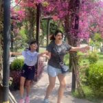 Juhi Parmar Instagram - Some moments when you look back seem surreal, and have you smiling....Here’s one such beautiful video that brought back memories of one of our trips from 2022....Hoping that this year is a good mix of work and travel with lots of beautiful memories! #throwback #throwbackmemories #vacationmemories #happy #blessed #reels #reel #reelsinstagram #reelsvideo #reelsindia