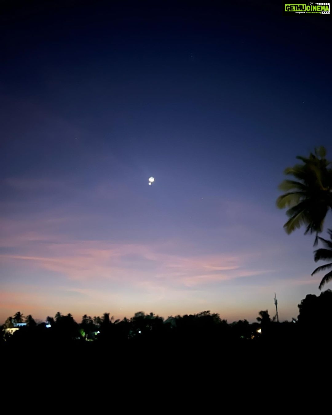 Kanika Mann Instagram - A night in goa โค๏ธ 1 - feet after walking on a beach with overthinking mind ๐ 2 - feeling the breeze while flexing my calves 3 - trying to look cute with wide smile and hot bum 4- was asking Abhijeet how he is feeling after his frst ride in goa ๐ 5- Abhijeet showing his abs which I couldnโt see with my naked eye ๐๏ธ 6 - we 2 with our jeeji ๐ 7 - Moon and Venus 8 - @sanaadhattofficial ๐คโค๏ธ 9 - pretty me ๐คฉ