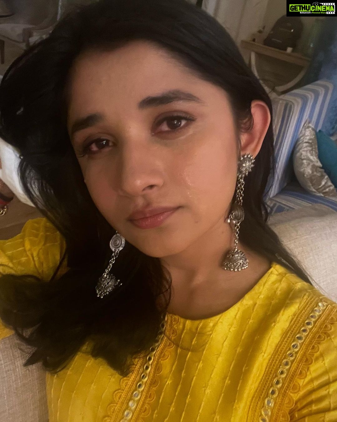 Kanika Mann Instagram - Glycerine wale aaaansu 🥹