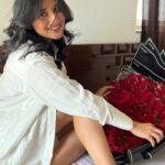 Kanika Mann Instagram - ग़ुलाब और ग़ुलाबो 🌹