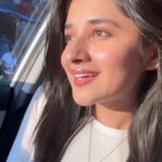 Kanika Mann Instagram - नहीं मुश्किल वफ़ा , ज़रा देखो यहाँ ♥️