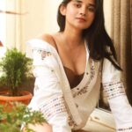 Kanika Mann Instagram - Ek aaankh chhoti q lg ri hai meri @sameersinghphotography 👀