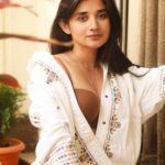 Kanika Mann Instagram - Ek aaankh chhoti q lg ri hai meri @sameersinghphotography 👀
